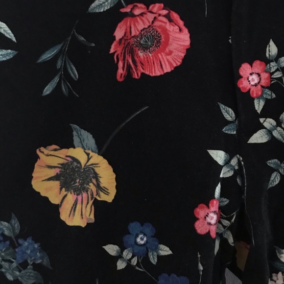 2/$40 // Floral Pixie Mid-Rise Trouser - Picture 5 of 5